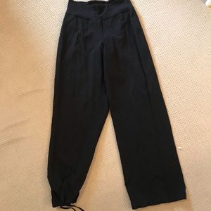 Lululemon pants